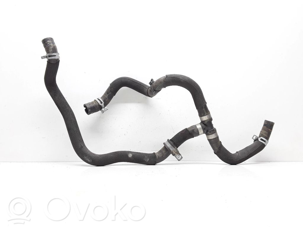 Volvo V40 Engine coolant pipe/hose 