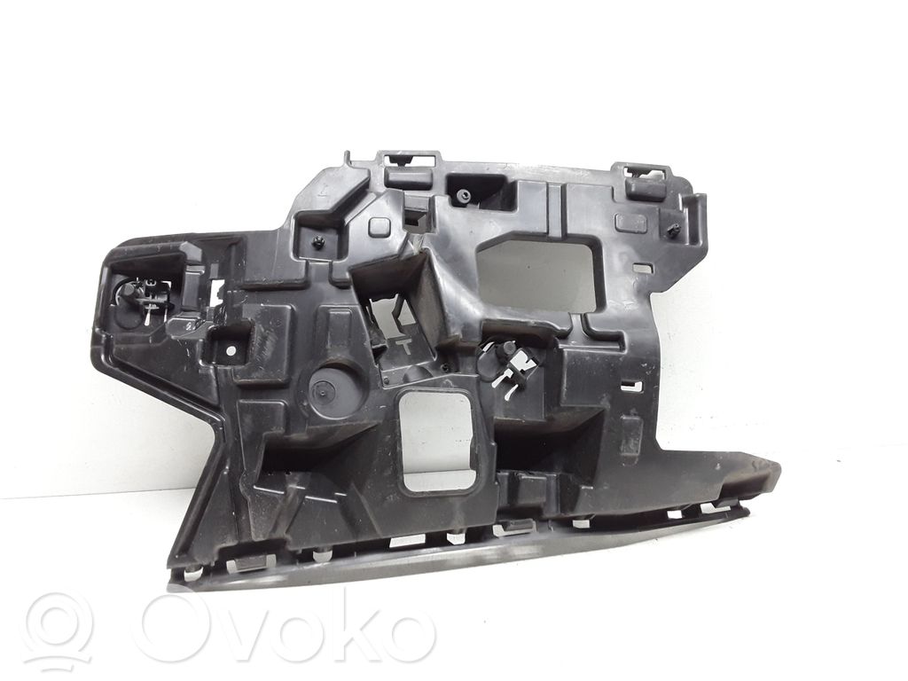 Volvo V40 Front bumper mounting bracket 