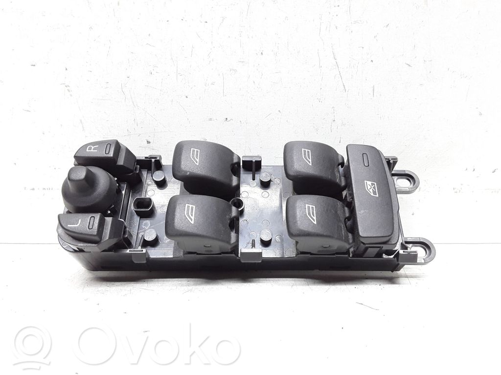 Volvo V40 Electric window control switch 