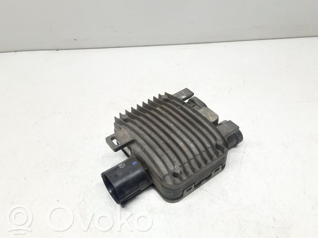 Volvo V60 Coolant fan relay 