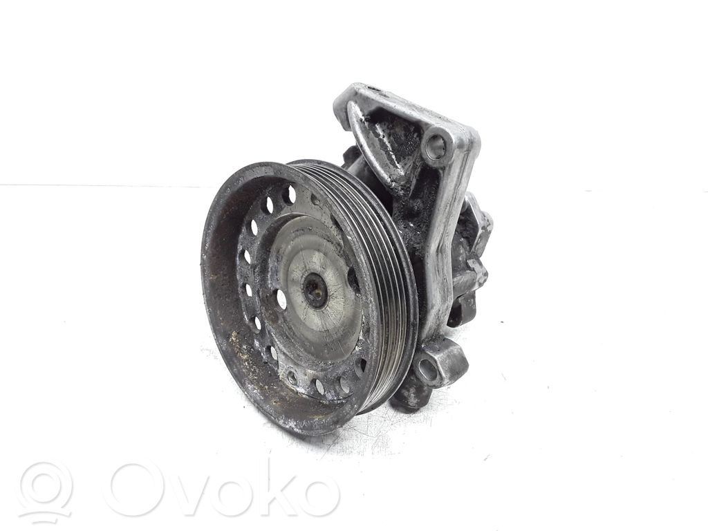 Volvo S80 Ohjaustehostimen pumppu 