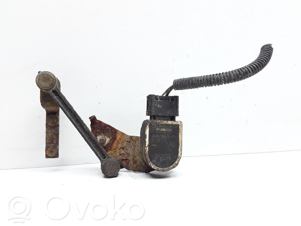 Volvo V70 Ajovalon korkeusanturi 