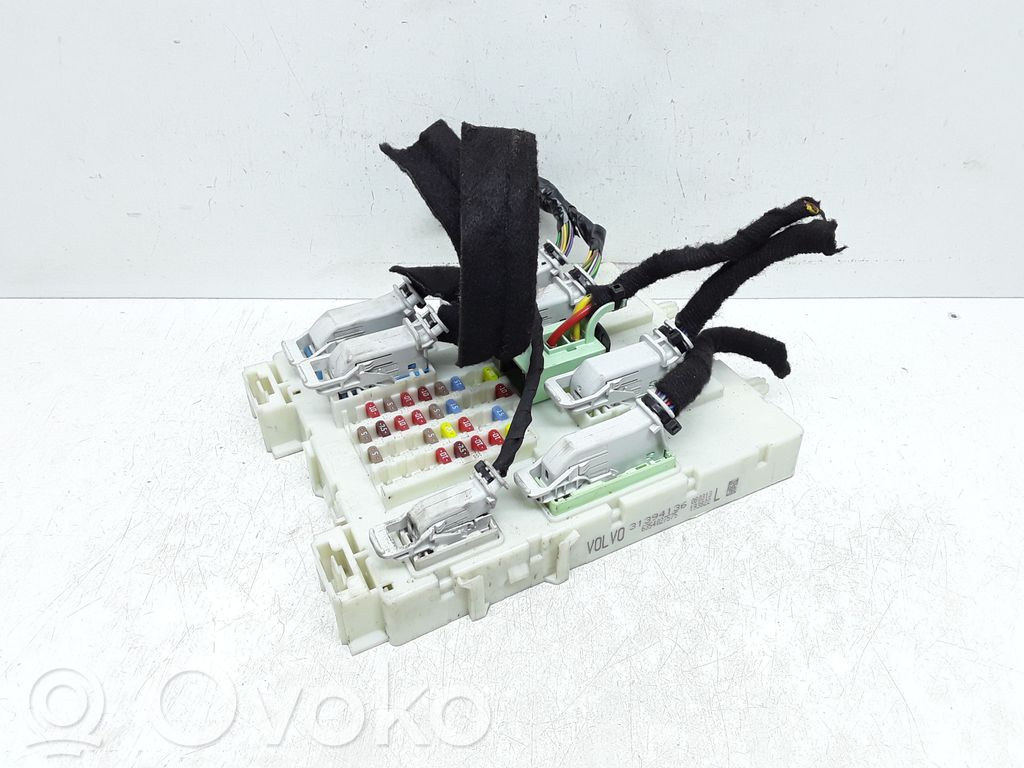 Volvo V40 Sicherungskasten 
