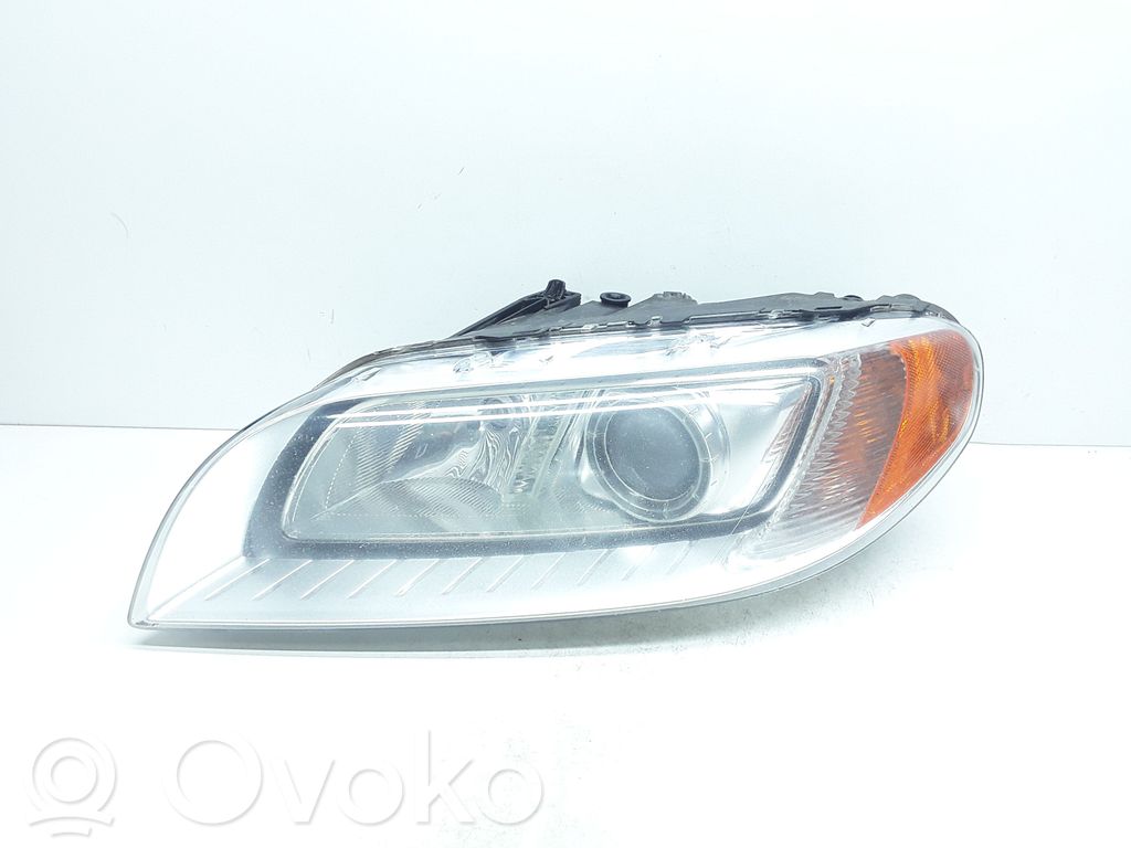 Volvo V70 Scheinwerfer 