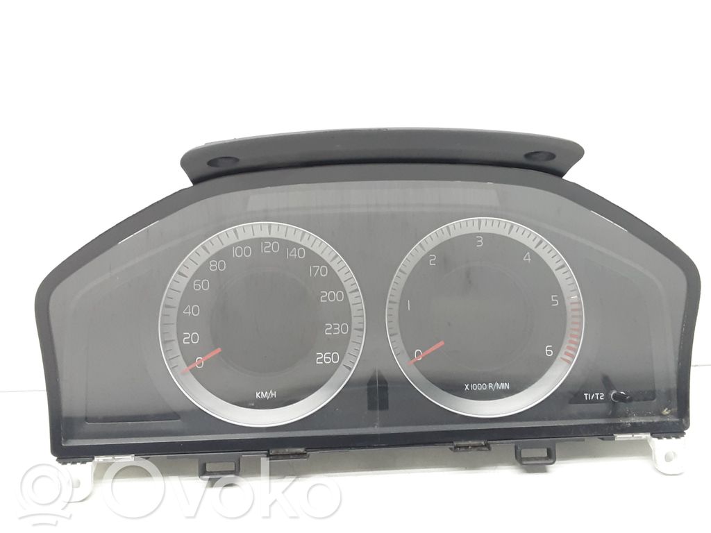 Volvo XC60 Speedometer (instrument cluster) 