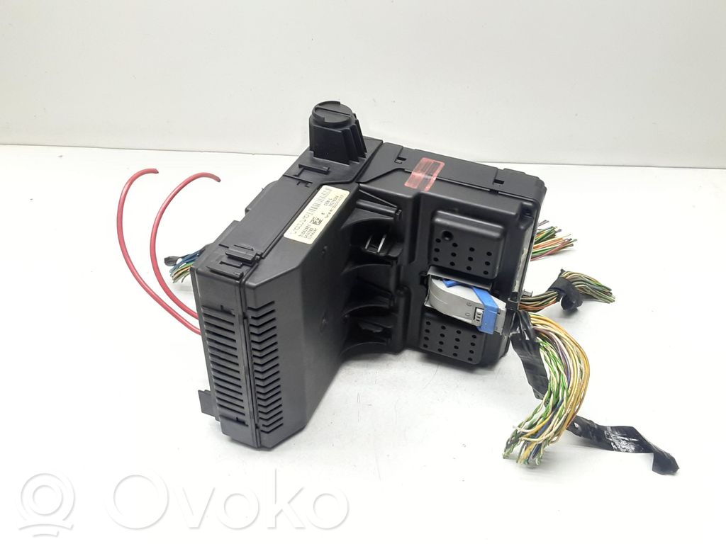 Volvo V70 Fuse module 