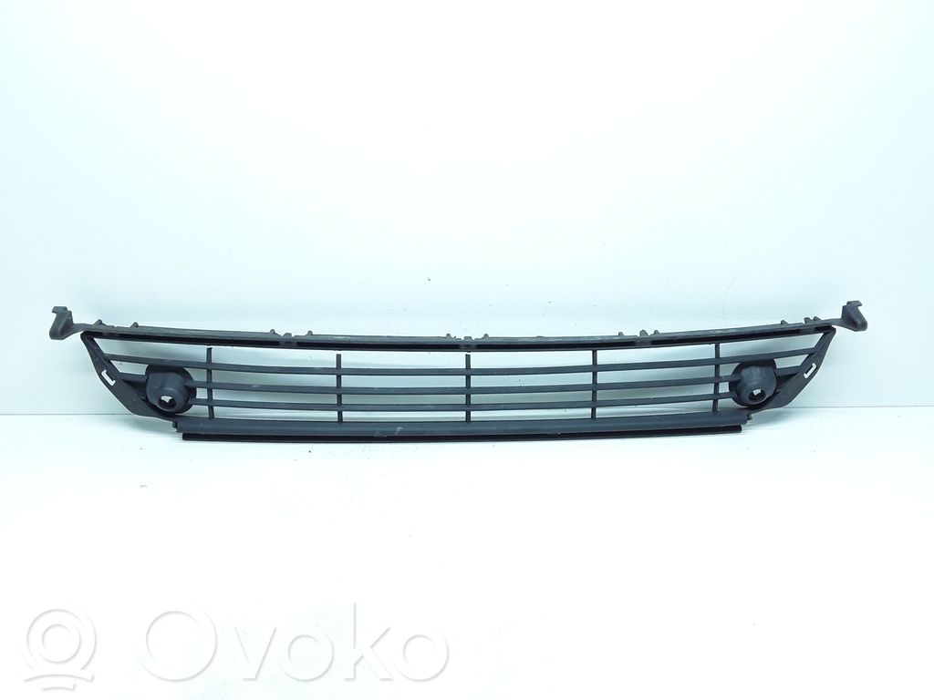 Volvo V60 Front bumper lower grill 