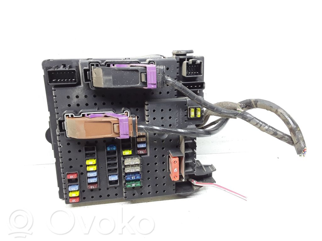 Sulakemoduuli   8688264,12217789