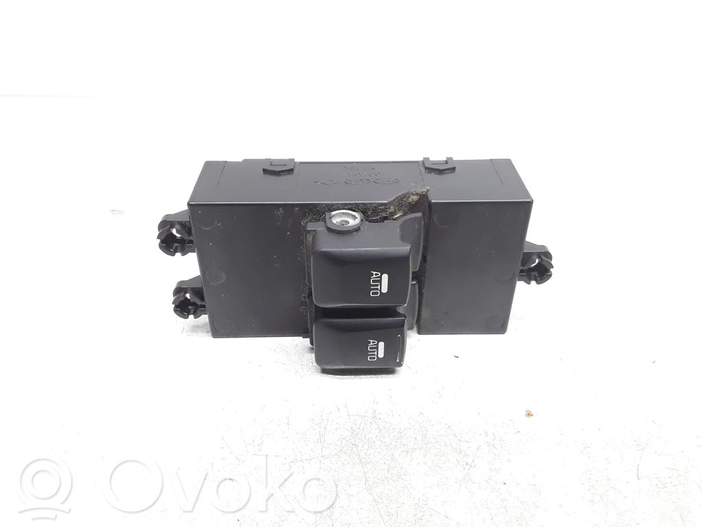 KIA Ceed Electric window control switch 