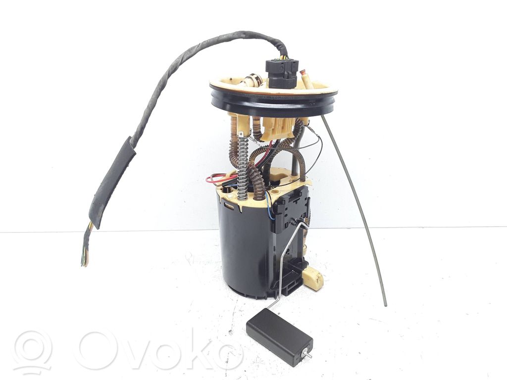Volvo V70 Bomba interna de combustible 
