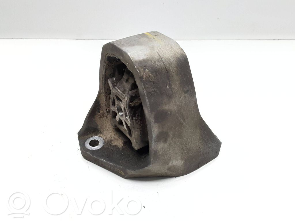 Engine mount bracket   31480565,31435510,31480564
