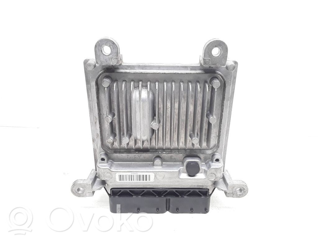 Mercedes-Benz E W212 Engine control unit/module 