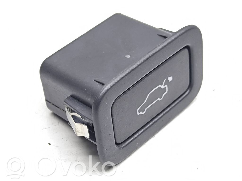 Volvo V70 Botón interruptor de maletero abierto 