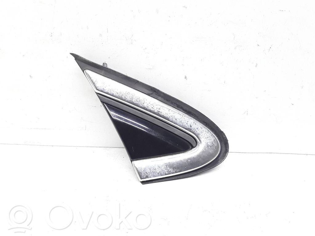 Volvo V40 Listwa / Uszczelka szyby drzwi 