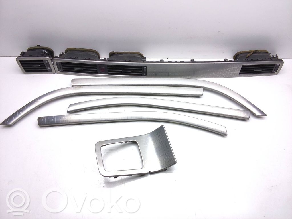 Volvo XC70 Set di finiture decorative interne 