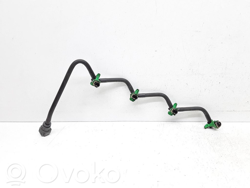 Volvo V60 Manguera/tubo del retorno de combustible 