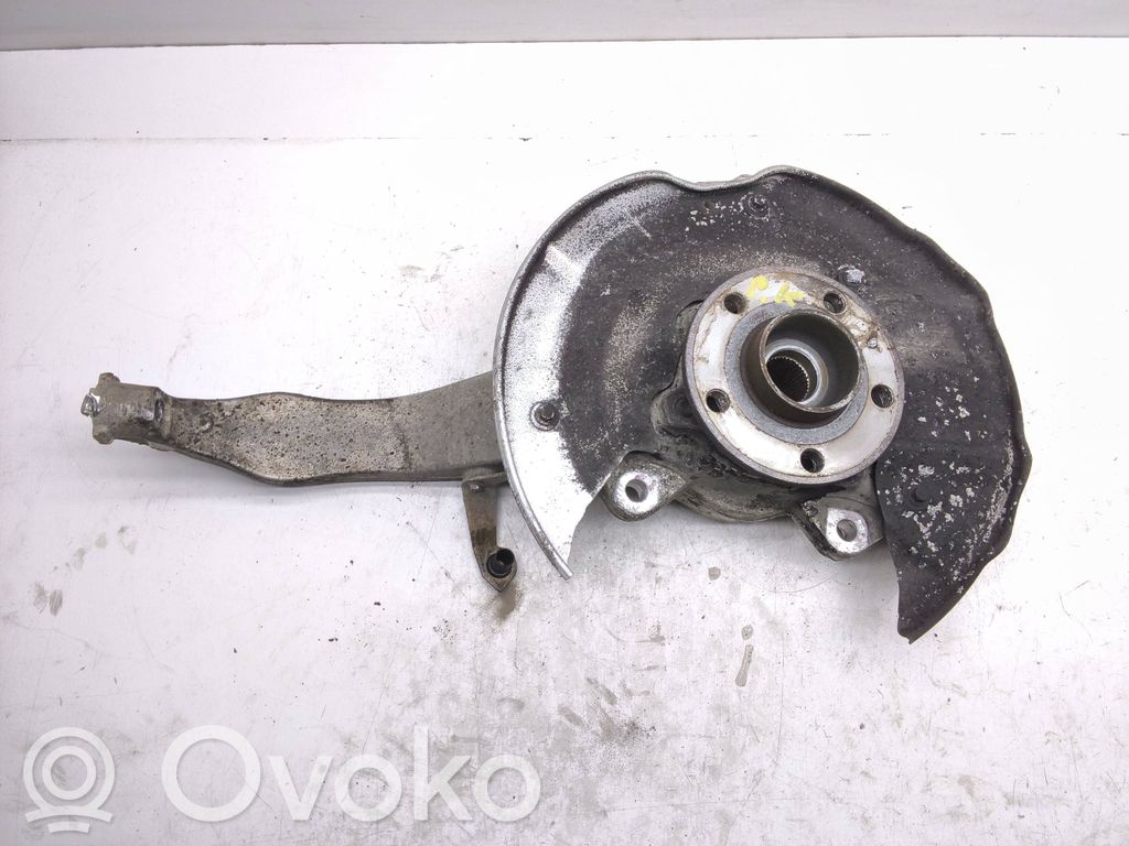 Volvo S90, V90 Achsschenkel vorne