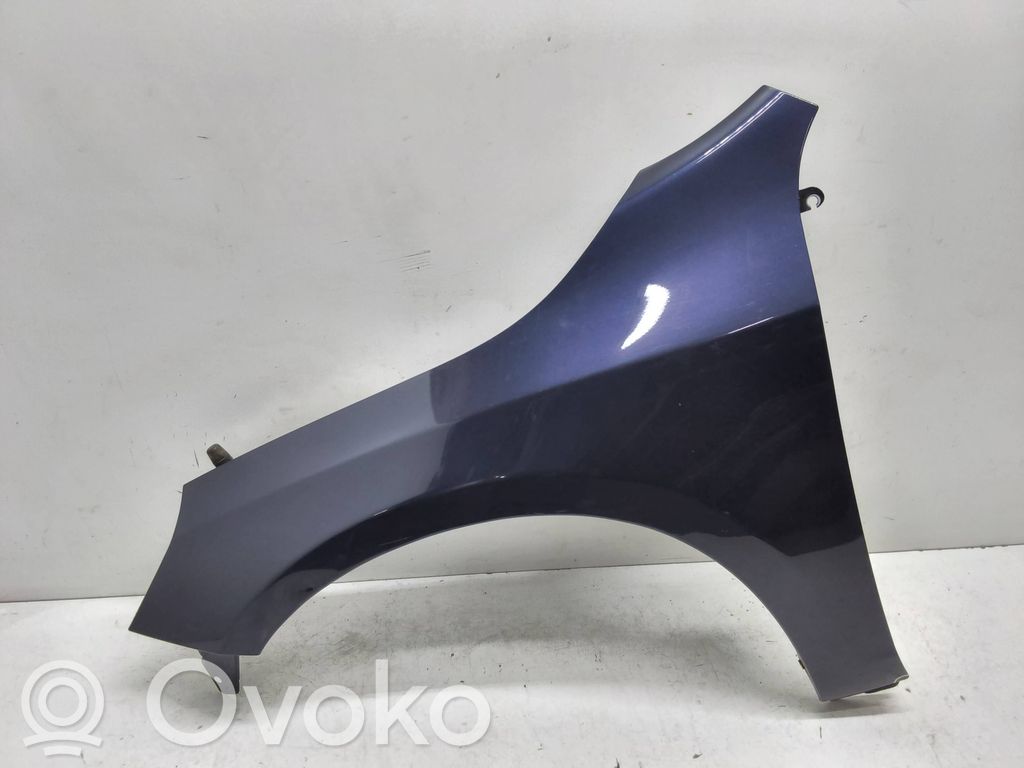 Volvo S60 Spārns 