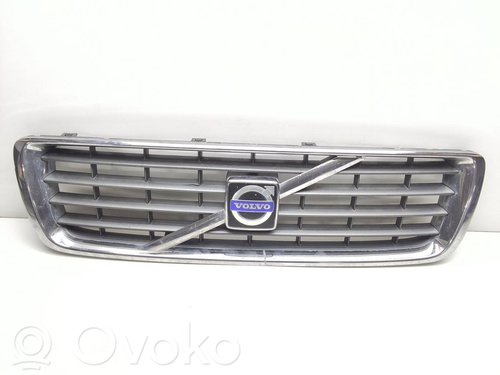 Volvo S80 Etupuskurin ylempi jäähdytinsäleikkö 