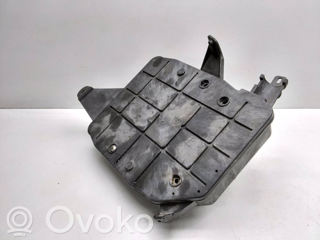 Engine control unit box   7M5112A659AE