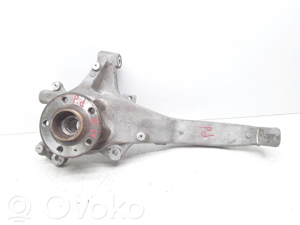 Volvo XC60 Achsschenkel vorne 