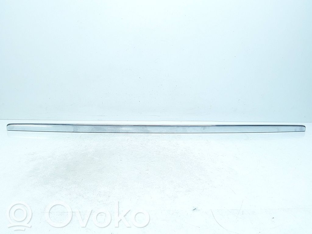 Volvo XC90 Moldura de la puerta trasera