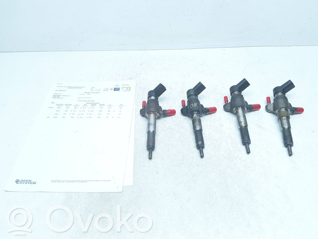Volvo V40 Set injectoare combustibil 