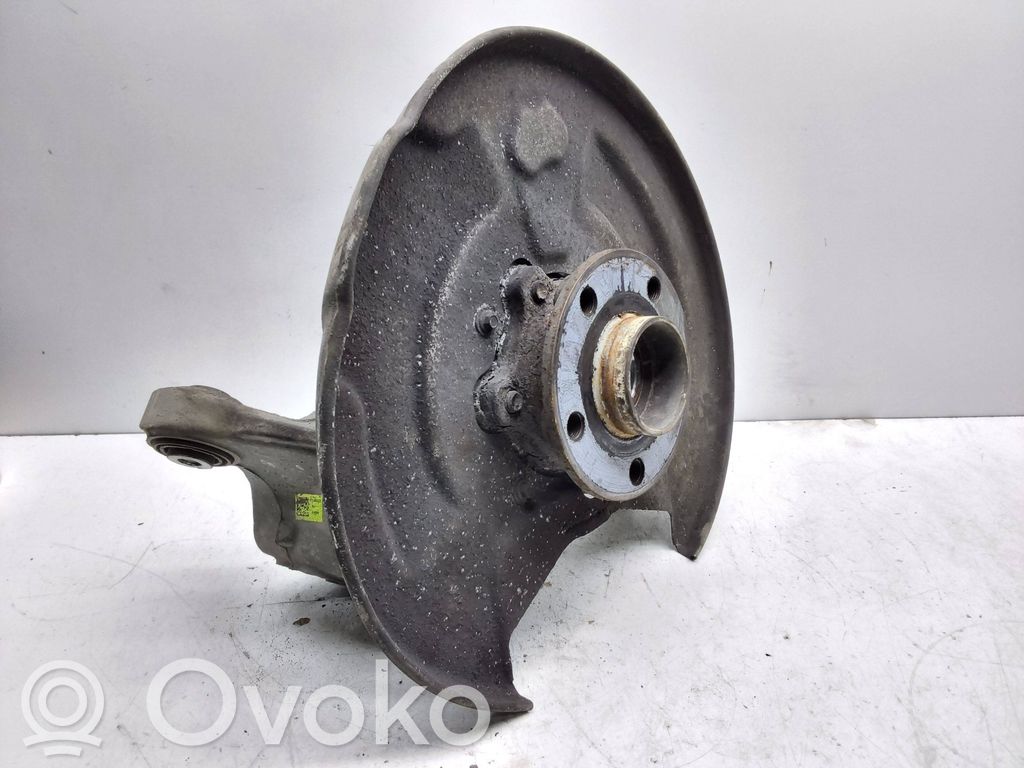 Volvo XC90 Olka-akselin laakeripesä 