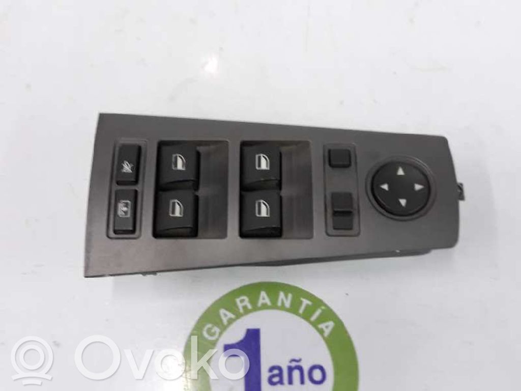 BMW 1 E81 E87 Electric window control switch 