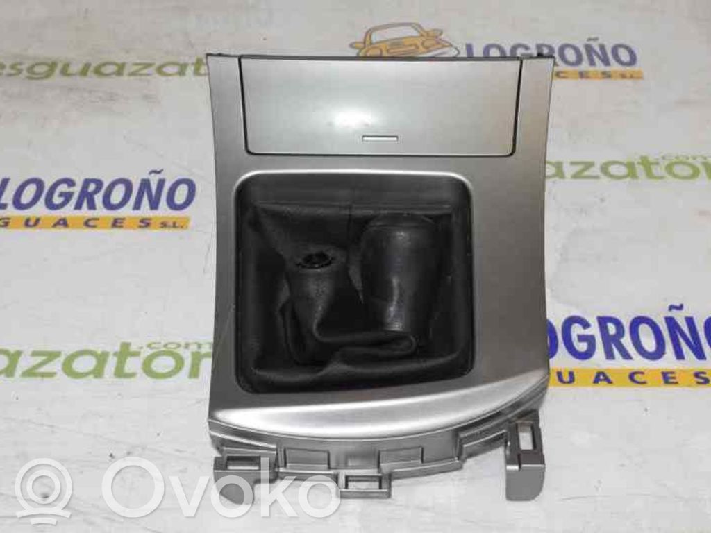 Mazda 3 Perilla/embellecedor de cuero de la palanca de cambios 