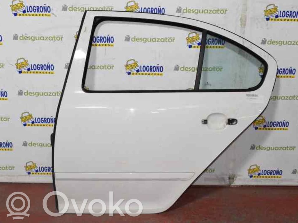 Skoda Octavia Mk2 (1Z) Puerta trasera 