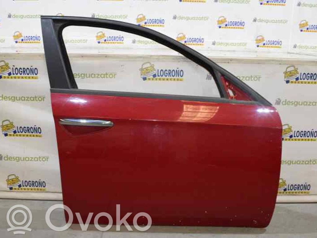 Alfa Romeo 159 Priekinės durys 