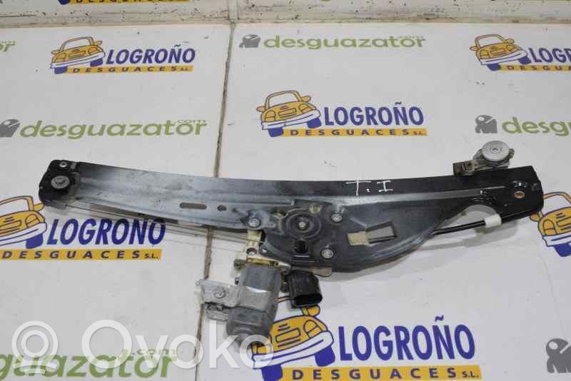Regulador manual de la ventanilla trasera   51357184745,51357184745