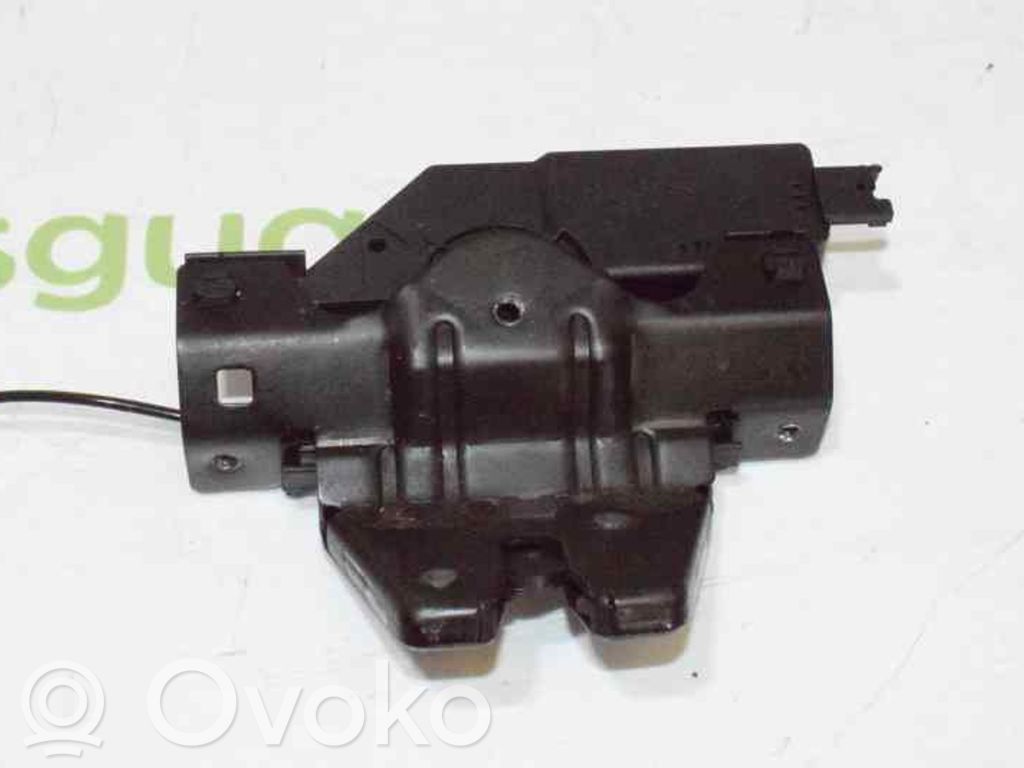 Tailgate lock latch   51248196401,51247840617