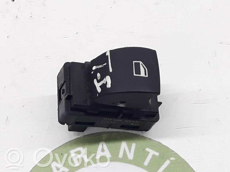 BMW 1 E82 E88 Electric window control switch 