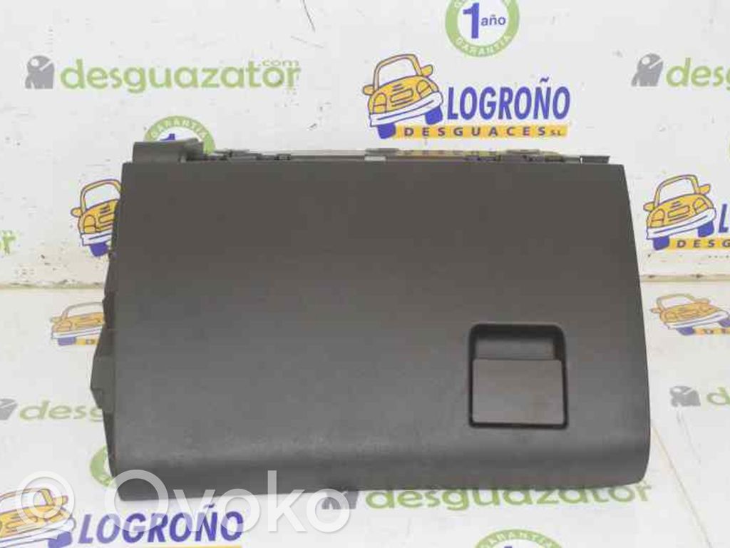 Opel Insignia A Glove box 