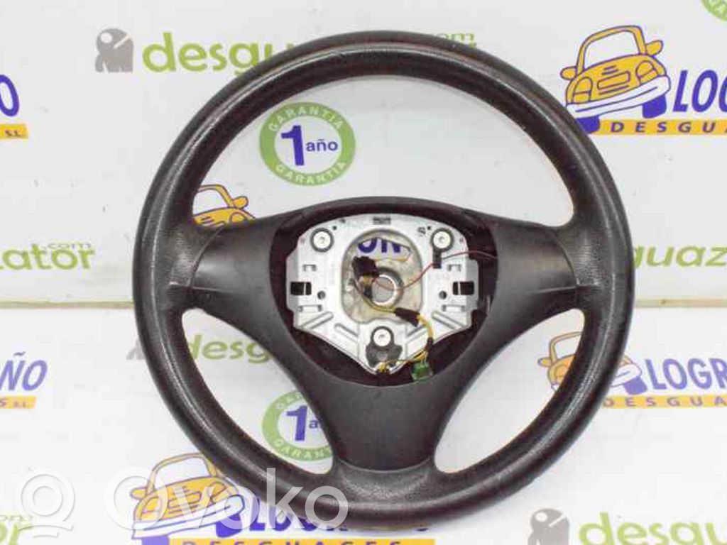 BMW 1 E82 E88 Vairas 
