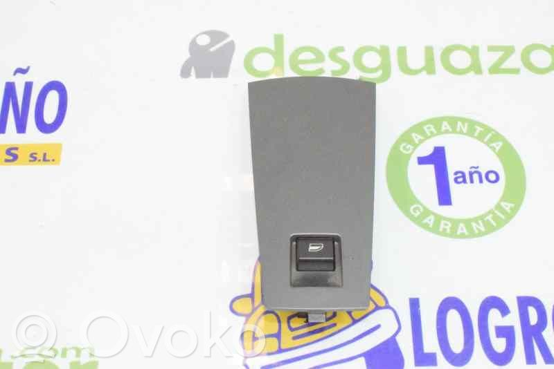 BMW 1 E81 E87 Electric window control switch 