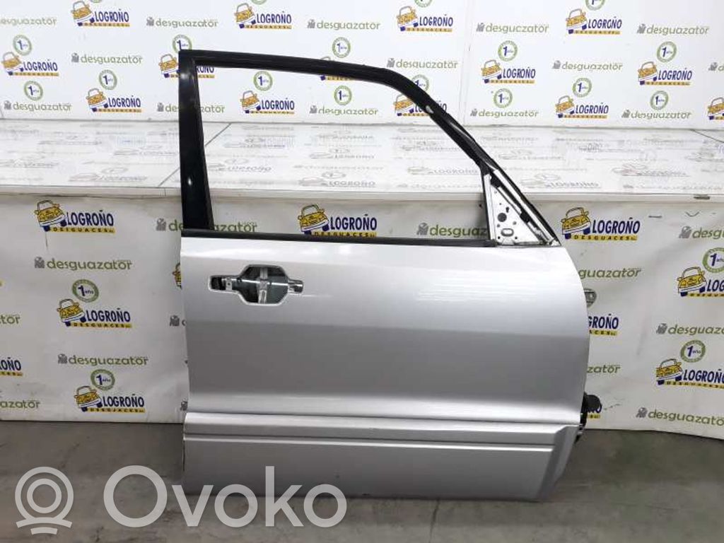 Mitsubishi Montero Puerta delantera 