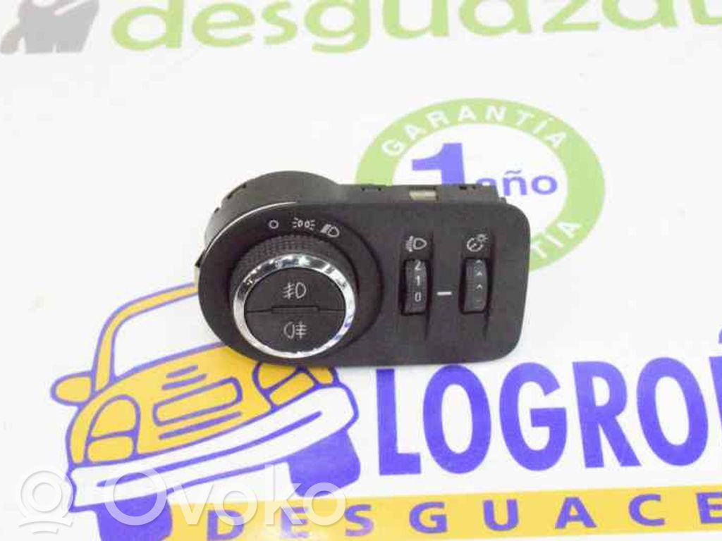 Interruptor de luz   13310331,13310331