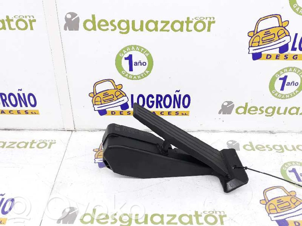BMW 1 E82 E88 Accelerator throttle pedal 