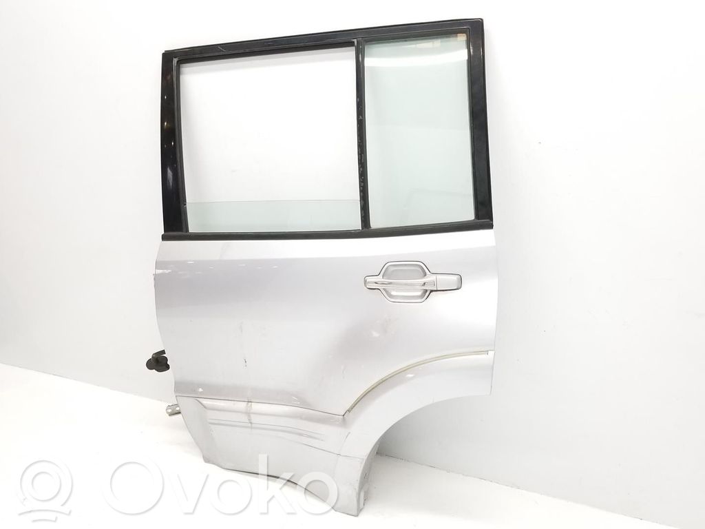 Puerta trasera   MN150367,MN150367,COLORPLATA