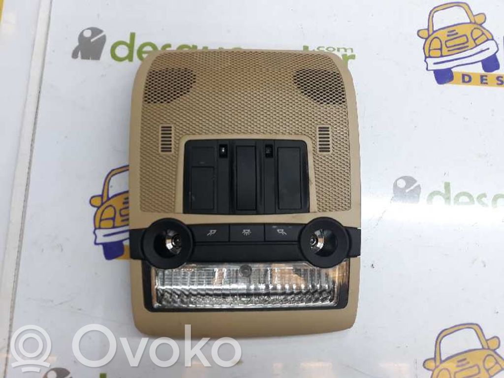 BMW X6 E71 Front seat light 
