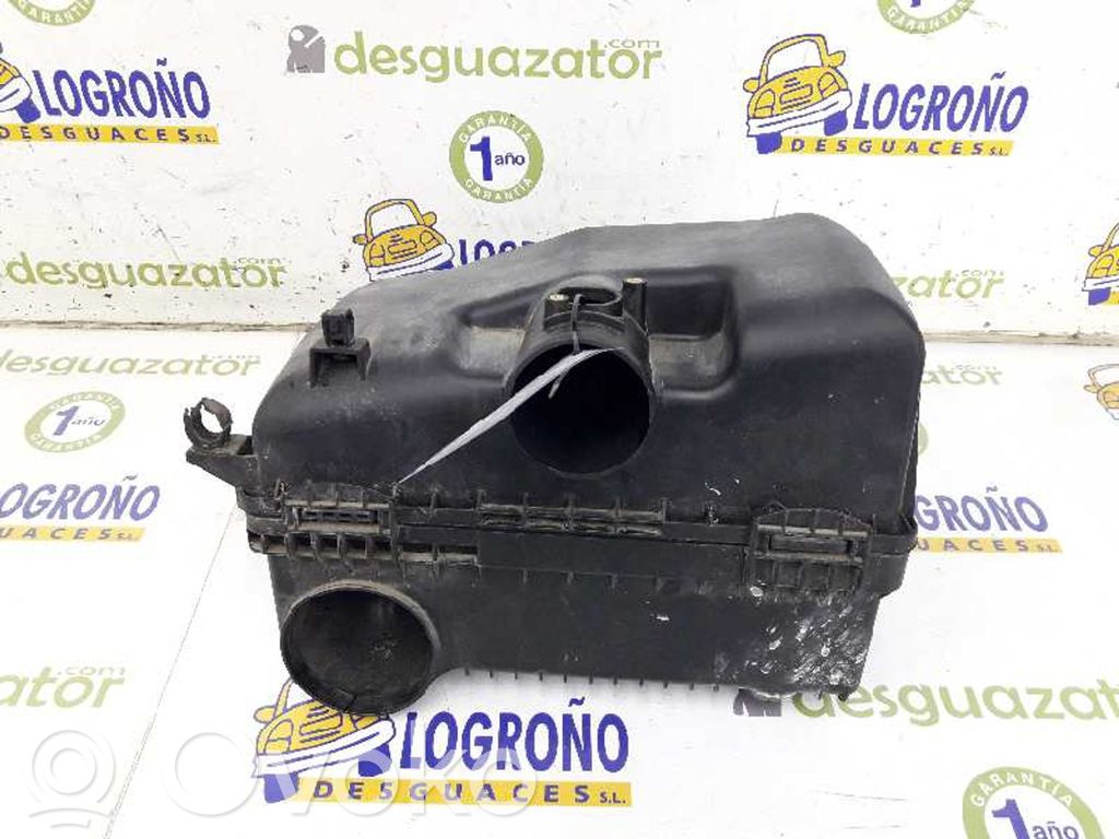 Mitsubishi Montero Cutie filtru aer 