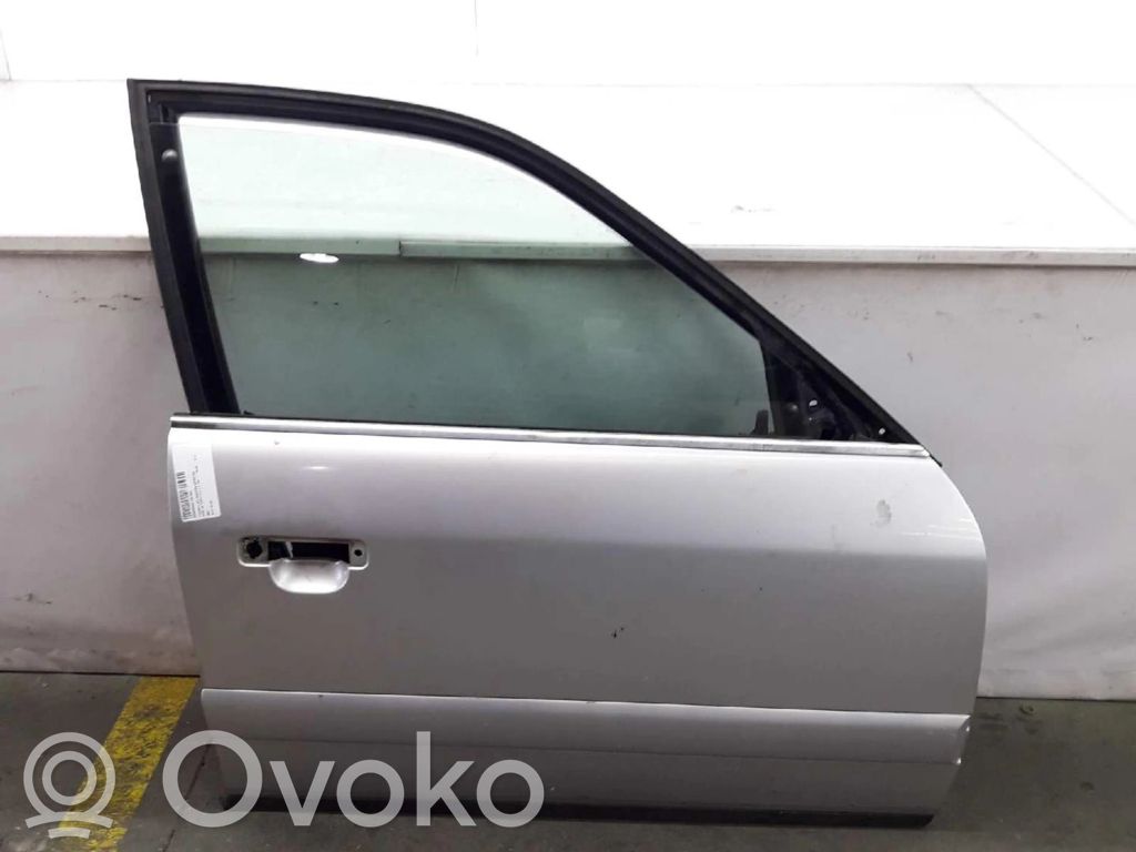 Audi A6 S6 C4 4A Puerta delantera 