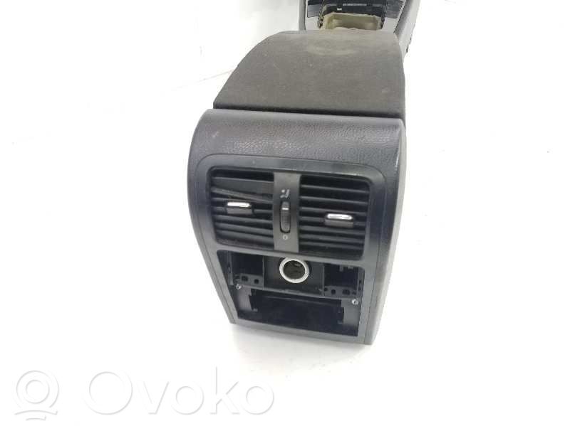Volkswagen PASSAT B6 Armrest 