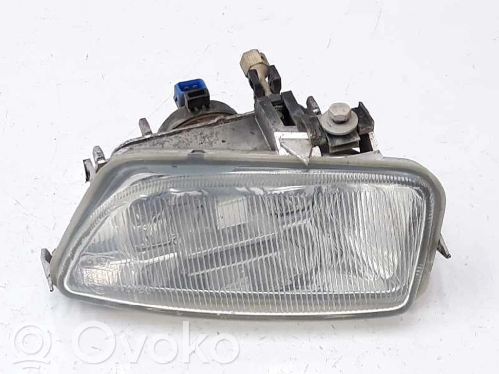 Citroen Saxo Miglas lukturis priekšā 