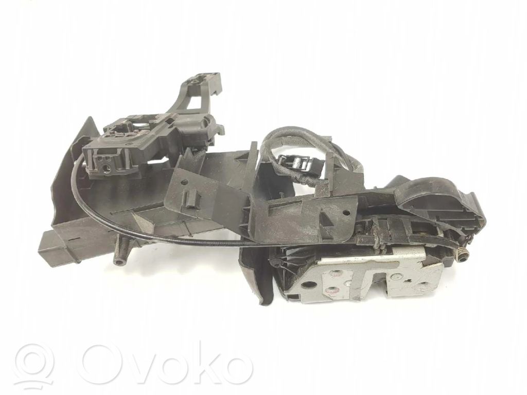 Ford Focus Front door lock 