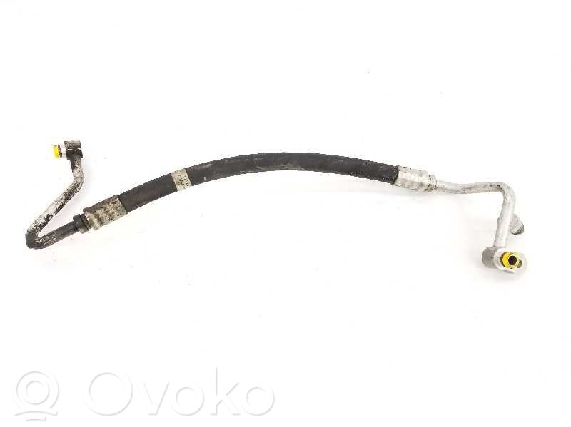 BMW X5 E53 Ilmastointilaitteen putki (A/C) 