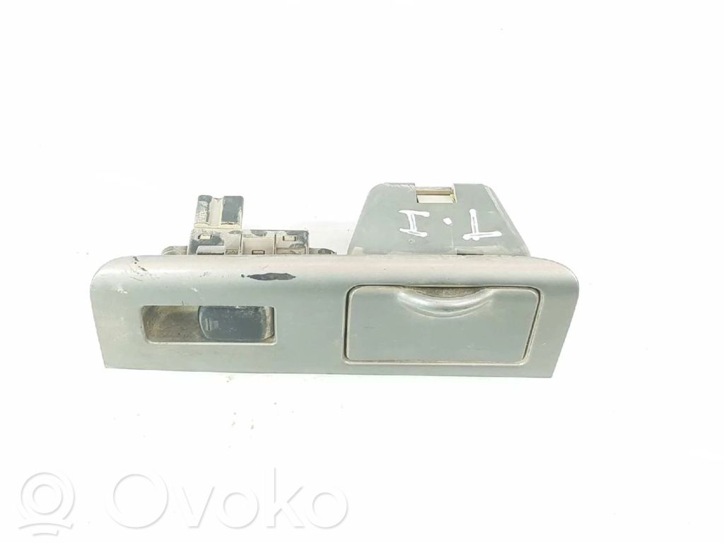 Nissan Pathfinder R51 Electric window control switch 